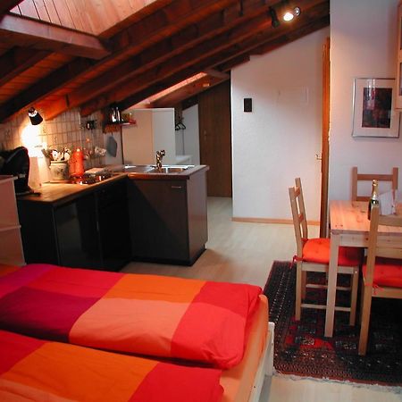 Ferienwohnung Haus Arbgrat Zermatt Zimmer foto
